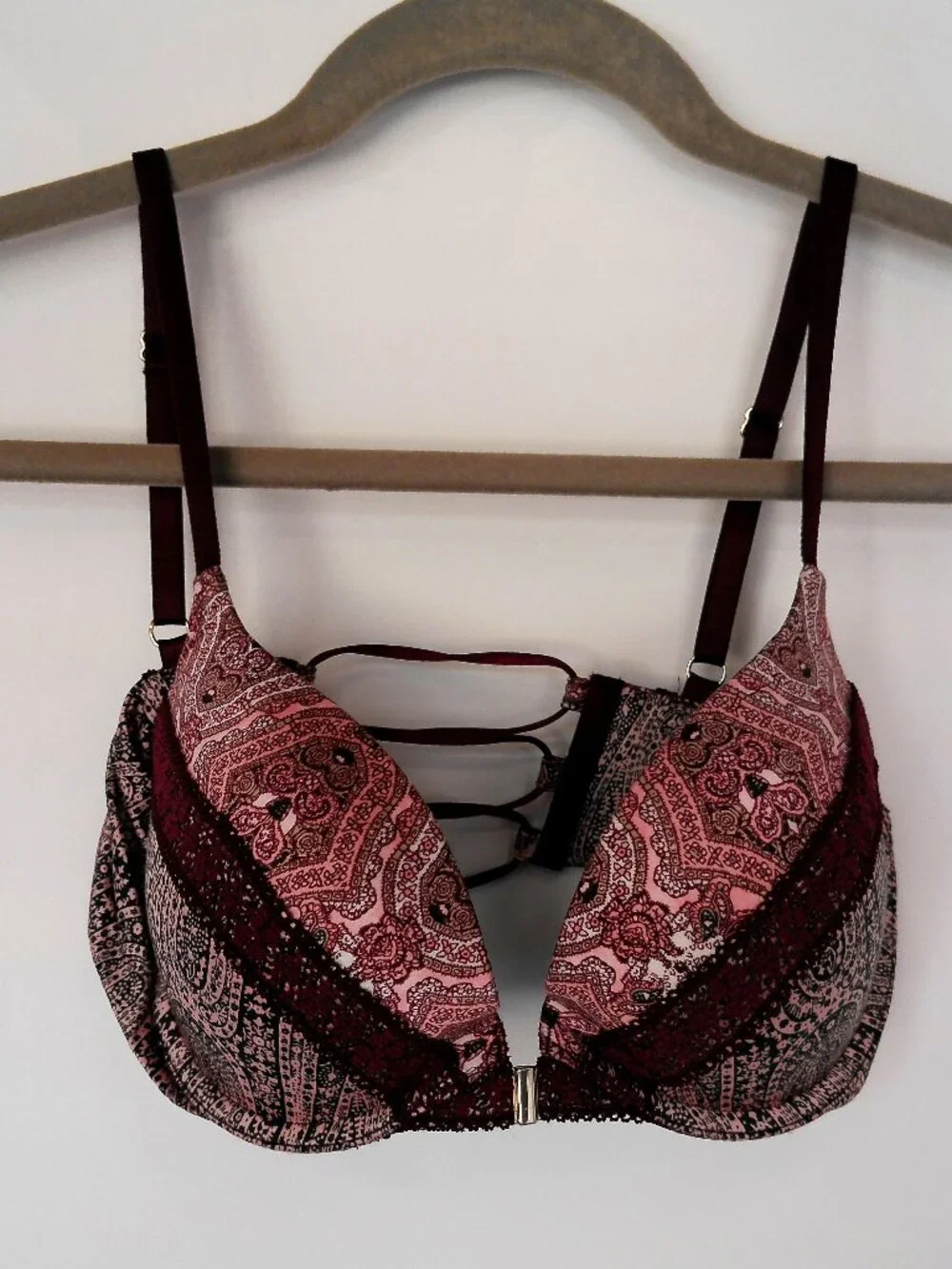 Victoria's Secret Very sexy push-up bra Size 32D Plum & Black Paisley Pattern - Picture 4 of 6